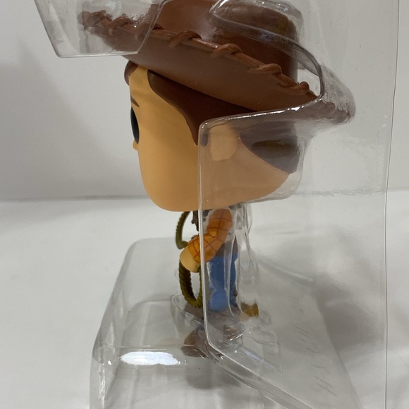 FUNKO POP SHERIFF WOODY - Picture 11 of 14
